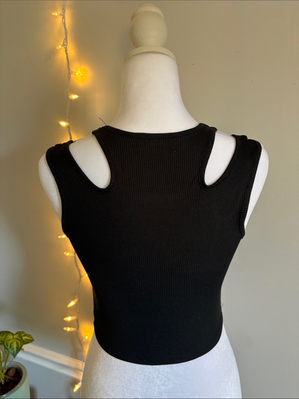 Black Ribbed Drawstring Tank Top - Picture 4 of 4
